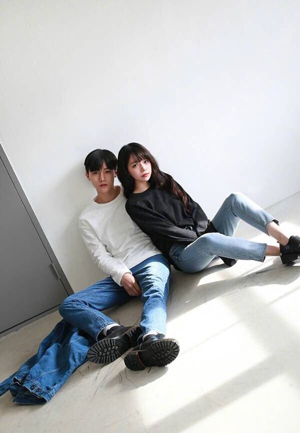 春季情侣装搭配,情侣装卫衣一男一女高级春季套装