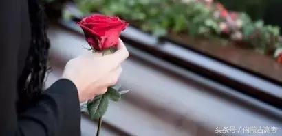 目前最赚钱的十大行业排行,2022年十大赚钱行业