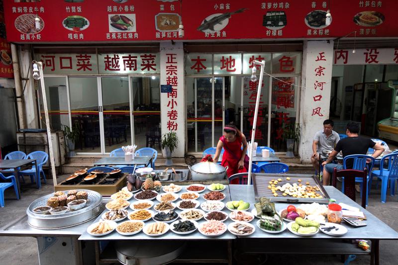 云南赶街场面描写,云南赶街赶集视频