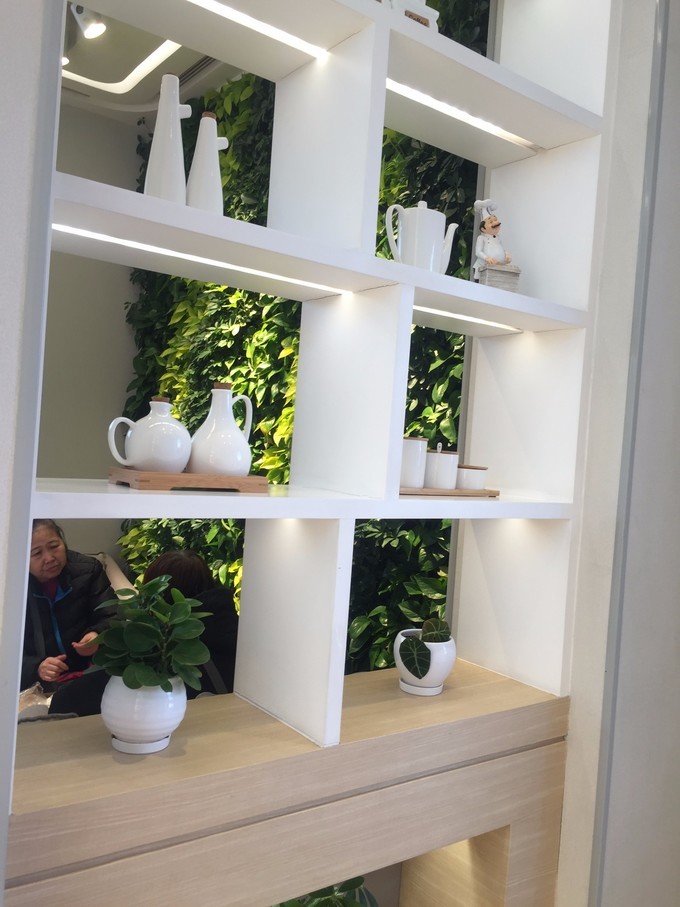 冬天去哪里旅游暖和特点美食,冬季游玩攻略美食推荐