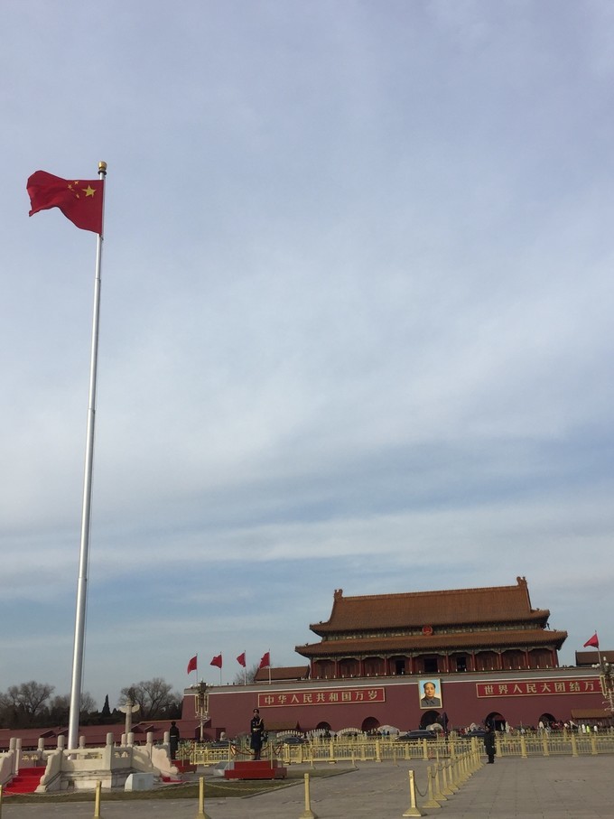 冬天去哪里旅游暖和特点美食,冬季游玩攻略美食推荐