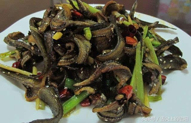 这两种“带刀侍卫”的河鲜，微毒却很美味，一种已很难吃到嘴！