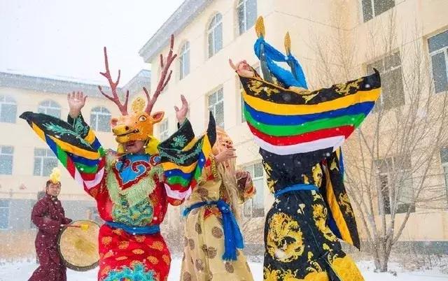 每年正月十五，内蒙古草原两千多座寺庙会同时跳这种神秘的祭祀舞