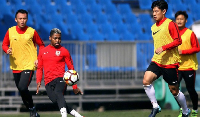 何超为什么加入恒大,何超广州恒大