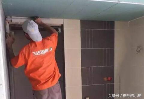 乳胶漆掺水多了怎么办,乳胶漆墙面喷到水了怎么办