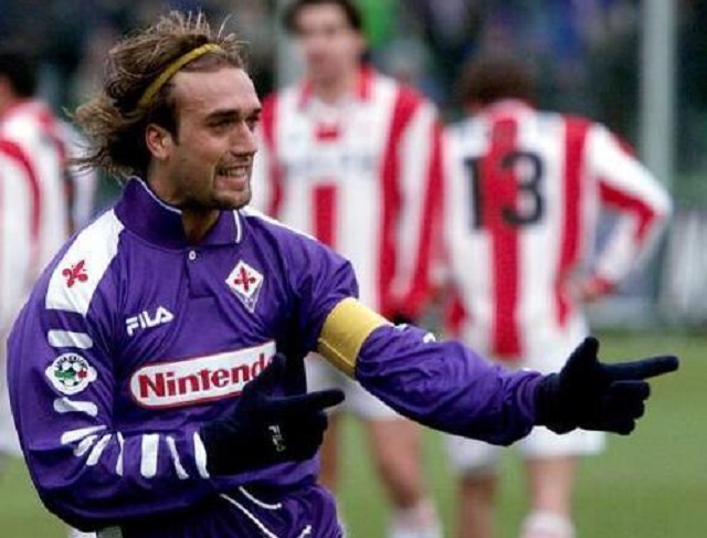 世界公认球王罗纳尔多,世界足坛最强9号