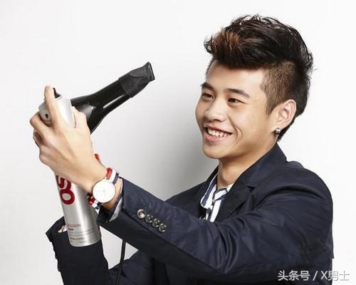 男生头皮屑多怎么正确洗头,男生头皮屑特别多怎么洗头