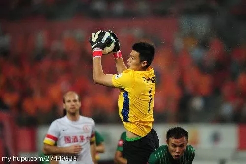 大连青训和杭州哪个好,大连足球俱乐部青训哪家强