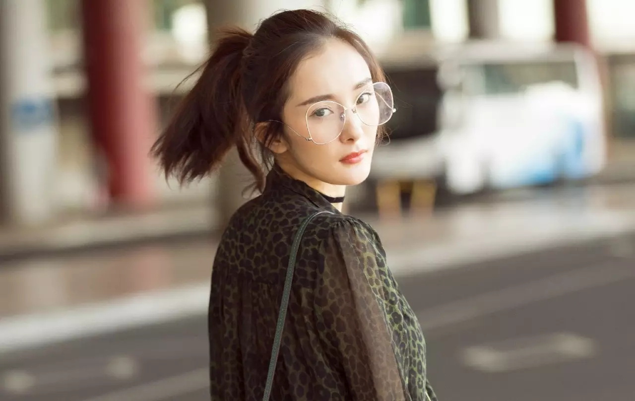 wuli凡哥给出的镜框style让你在这个初春造型满分！