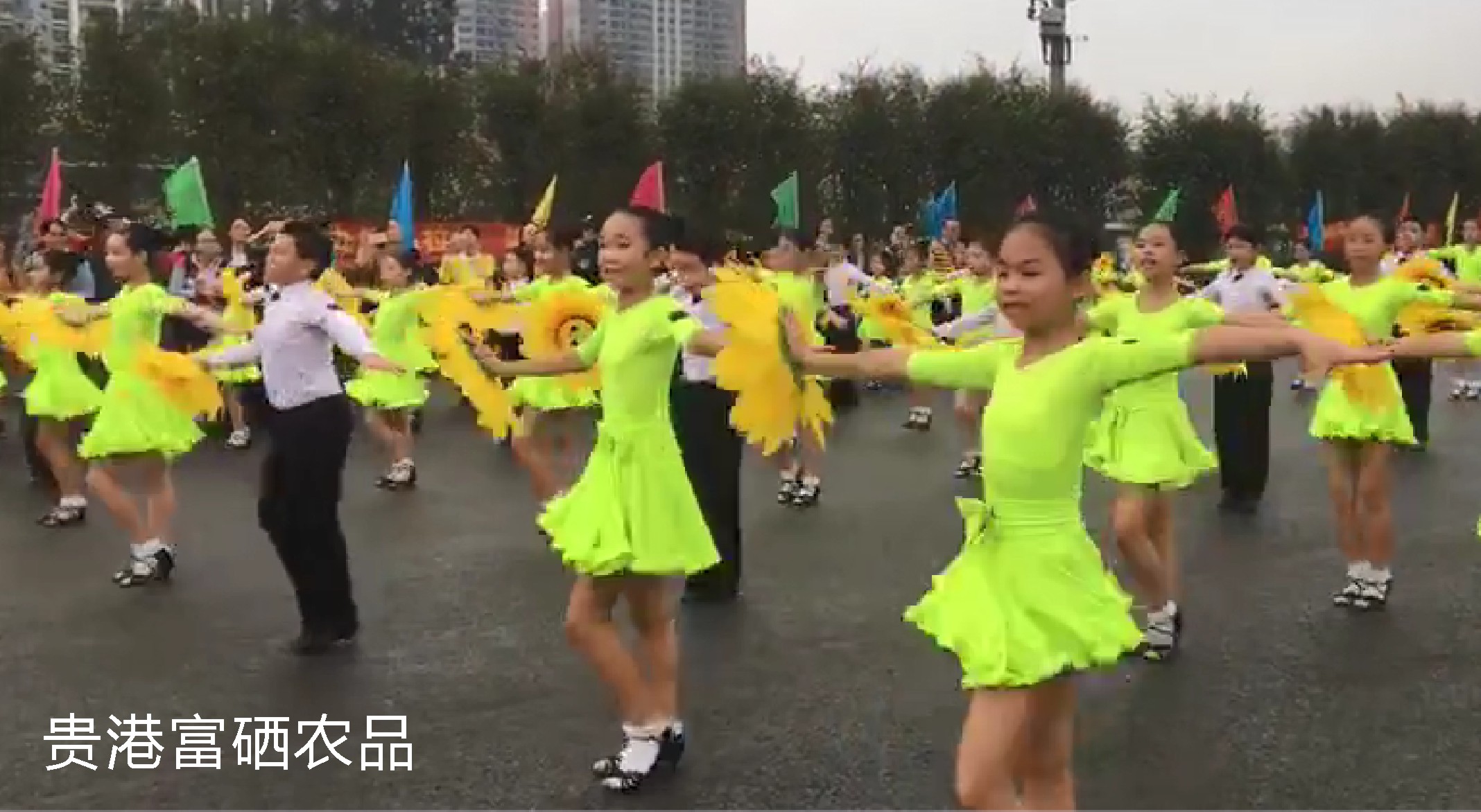 9岁小孩挑战马拉松,马拉松9岁小朋友