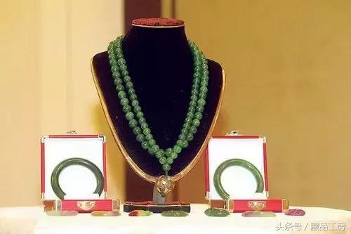 朝珠108颗，为什么要用彩珠相间？