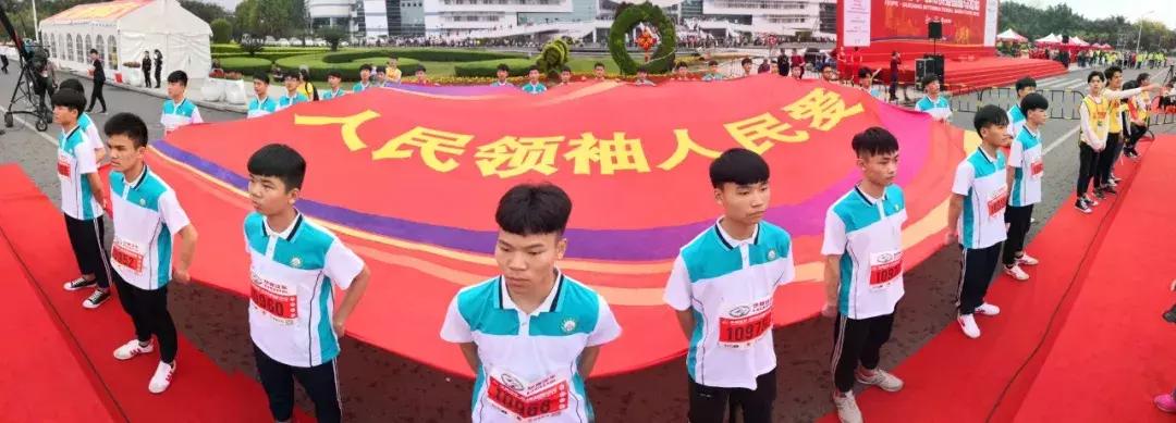 9岁小孩挑战马拉松,马拉松9岁小朋友