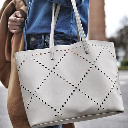 实用大牌包包推荐职场,职场新人包包平价店铺