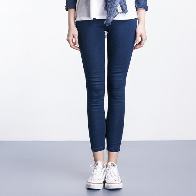 比窄腿裤更时髦的裤子,比牛仔裤更好的裤子