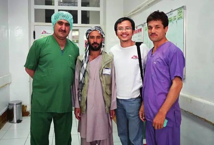 别人逃离，他们走近,无国界医生：我经历的战争与死亡