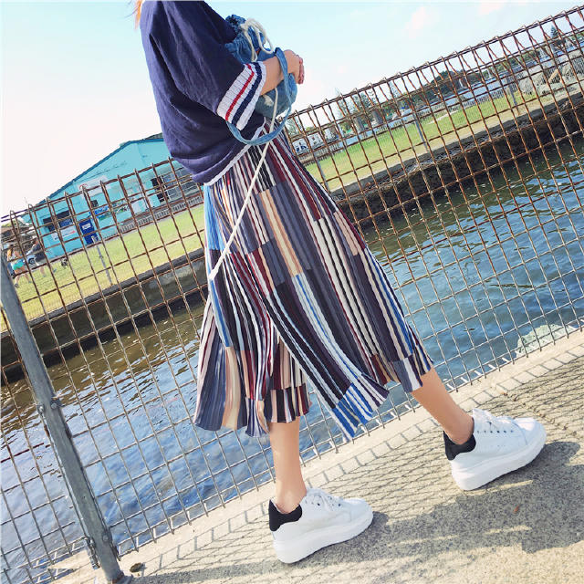 雪纺垂感阔腿裤质感,显瘦阔腿裤雪纺