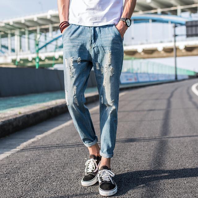 男神修身牛仔裤怎么搭配,男神修身牛仔裤搭配