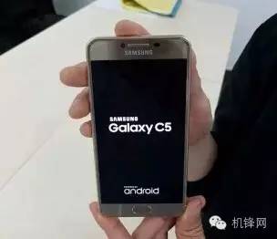 机锋早报IP7设计图曝光OPPOR9携手TFboys跟着你跑得拉杆箱来了！