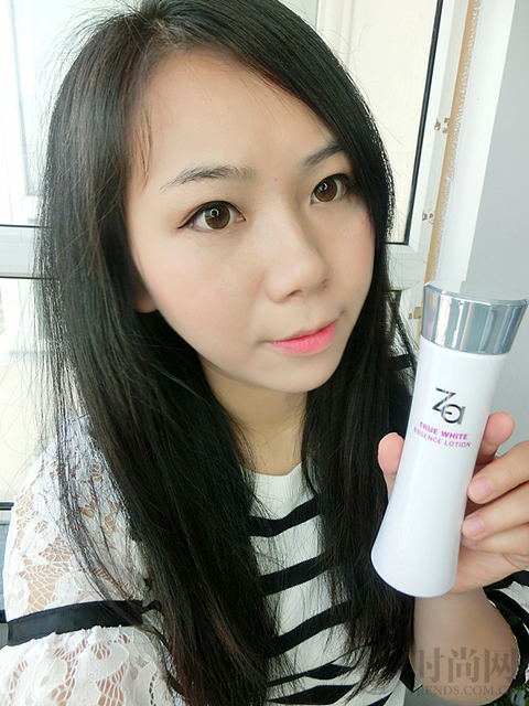 za姬芮新焕真皙美白气垫修颜霜,za姬芮新焕真皙粉底液