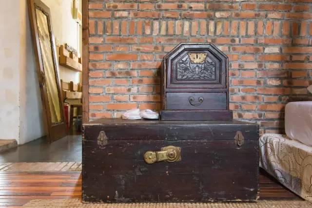 暂时逃离全是回忆的城市,暂时逃离城市的喧嚣和纷扰