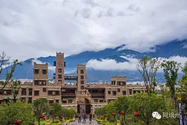 512汶川地震十二年铭记历史,缅怀汶川512地震