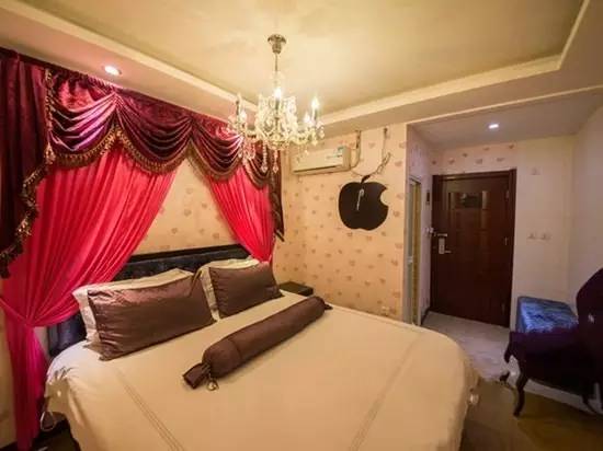 在青岛对你爱爱爱不完，却没想到你竟然是这种店！