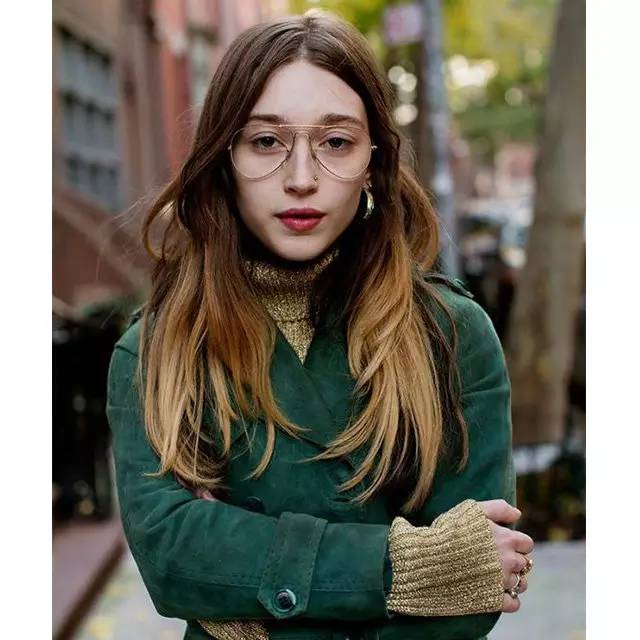 女士时尚太阳镜推荐哪款好看一点,今年最时髦的太阳镜款式