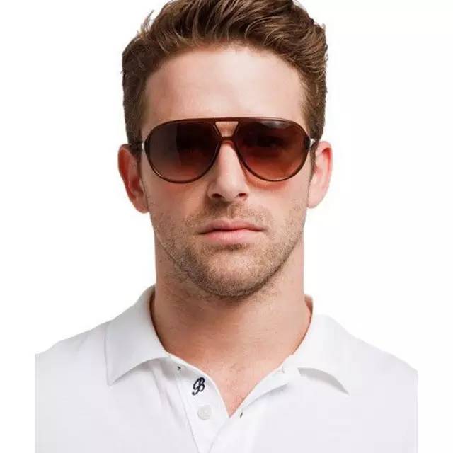 女士时尚太阳镜推荐哪款好看一点,今年最时髦的太阳镜款式