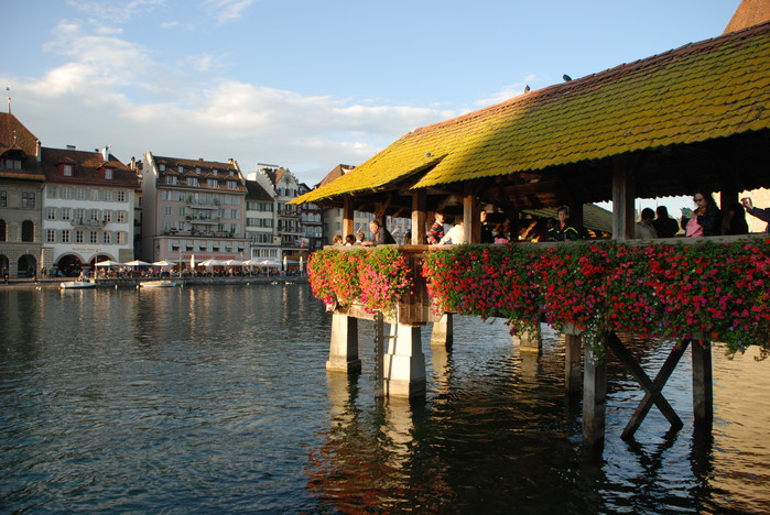 瑞士十日深度自驾游之六,湖光山色瑞士旅游