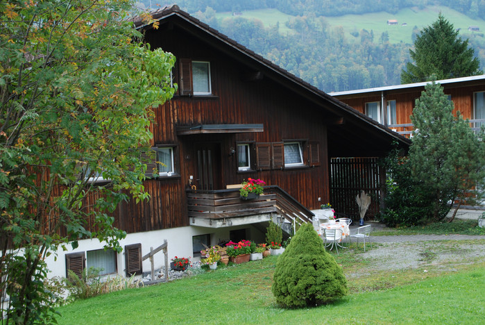 瑞士十日深度自驾游之六,湖光山色瑞士旅游