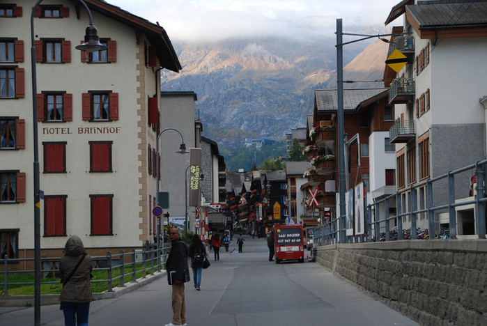瑞士十日深度自驾游之六,湖光山色瑞士旅游