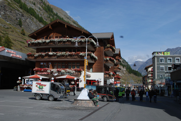 瑞士十日深度自驾游之六,湖光山色瑞士旅游
