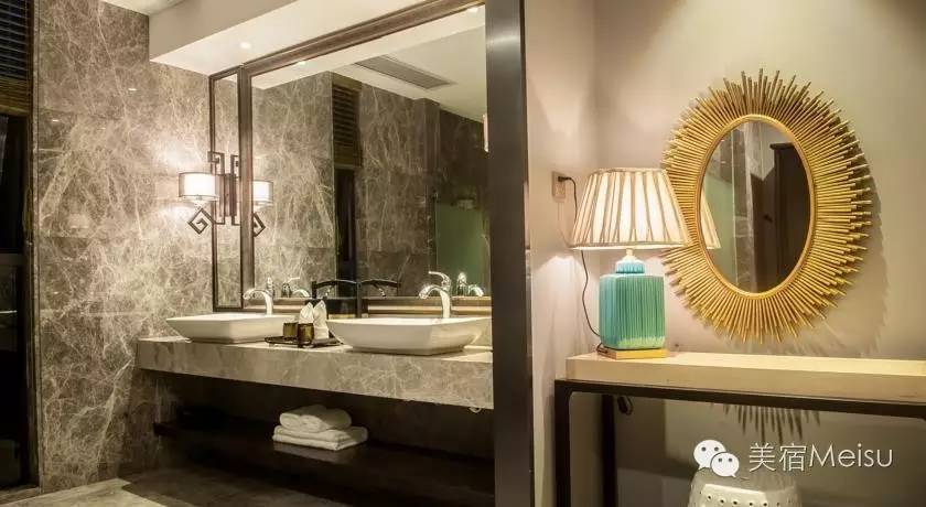 这3家长在山水里的美宿，连起了阳朔最精华的风光！