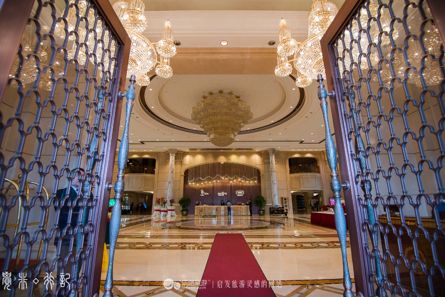 红莲湖畔淄博,红莲湖畔