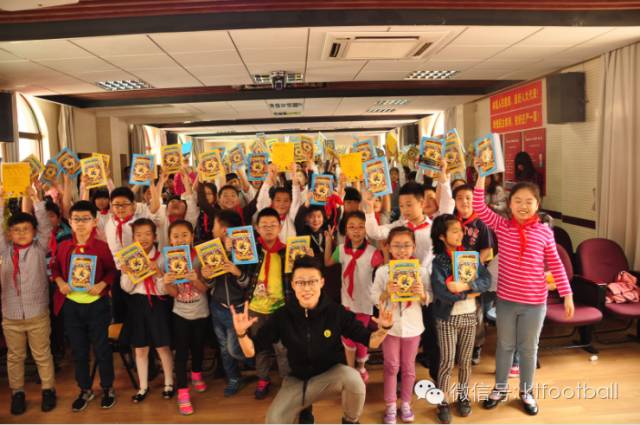 少年足球快乐足球,青少年足球比赛入场