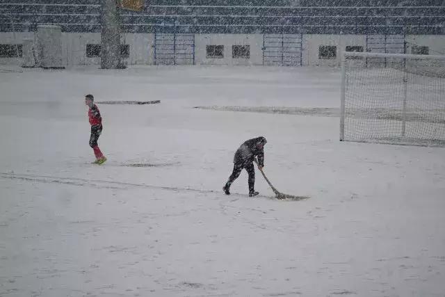 鐑熷彴瓒崇悆鑱旇禌绮惧僵杩涚悆闆嗛敠,鐑熷彴瓒崇悆鑱旇禌闆嗛敠
