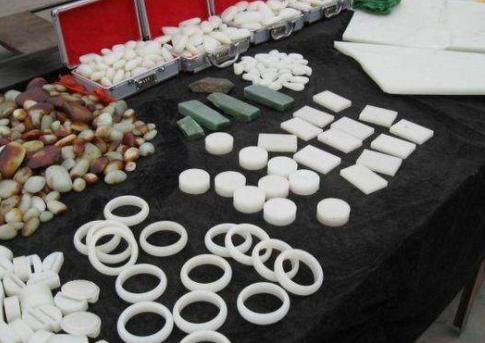 造假玉石视频大全,玉石有几种造假方式