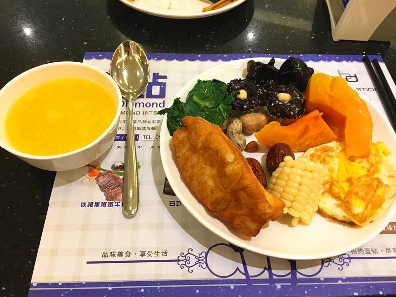 五星级酒店一日三餐可以吃到什么,五星级酒店自助早餐菜品有哪些