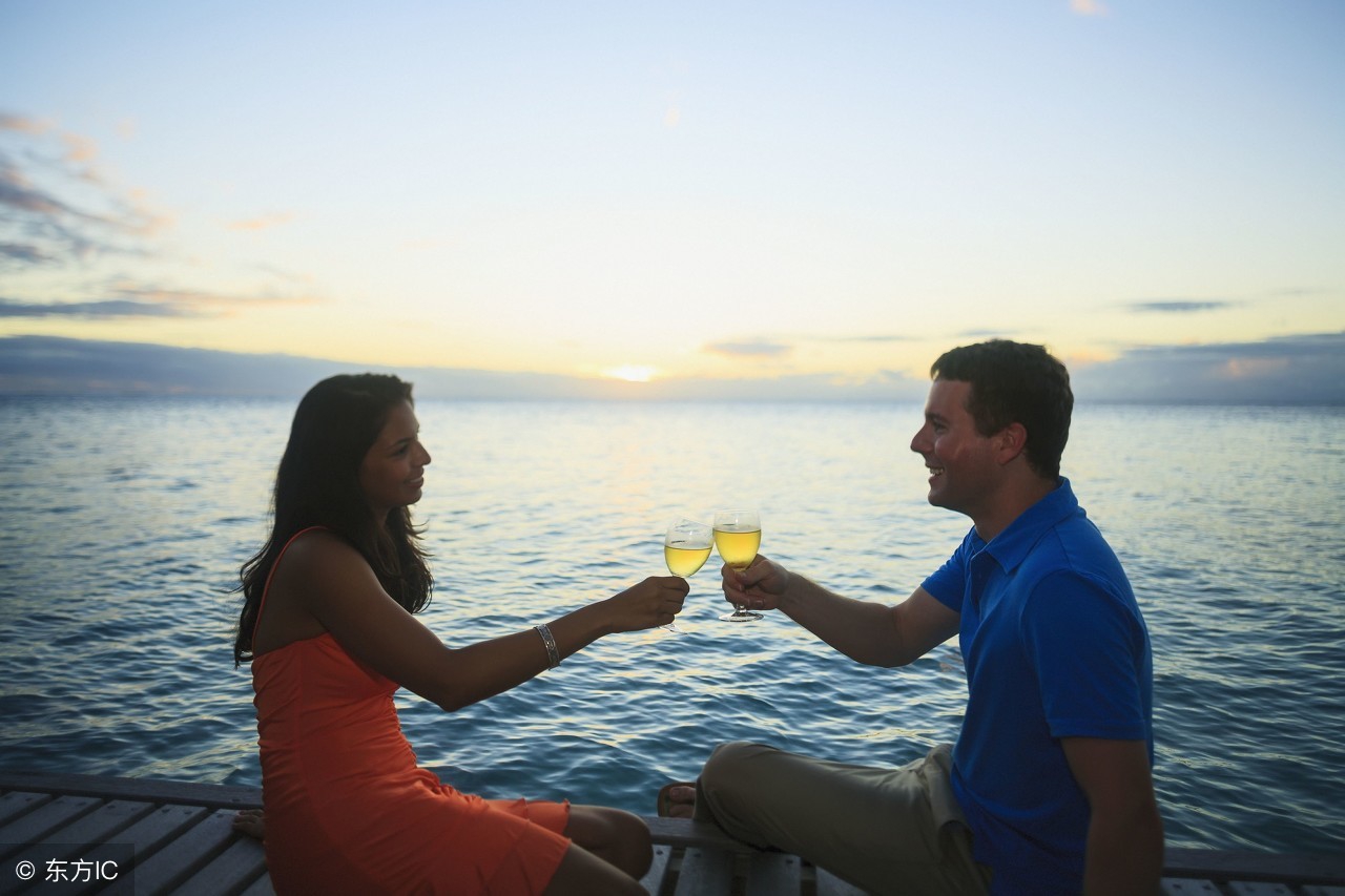 老公发错红包,老公发错红包要给我