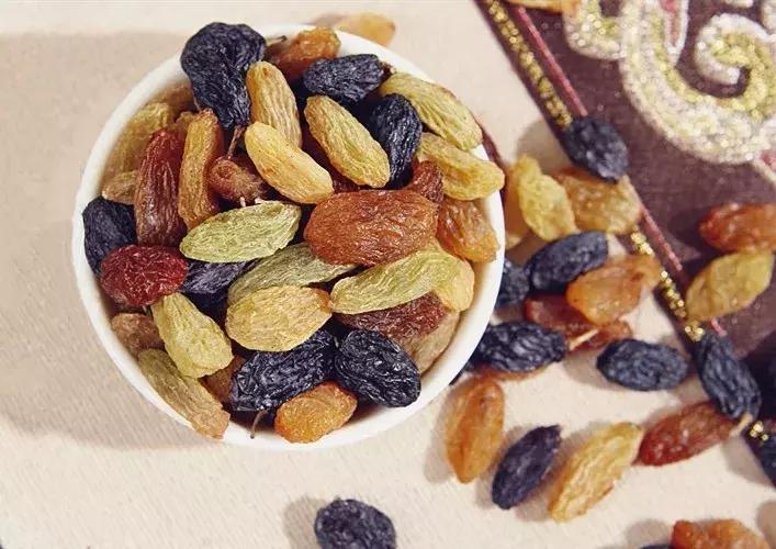 葡萄干真的要洗吗,葡萄干到底洗好还是不洗好