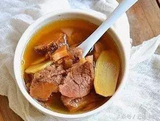 来月经痛经能扎针灸治疗吗,痛经针灸三阴交是补还是泻