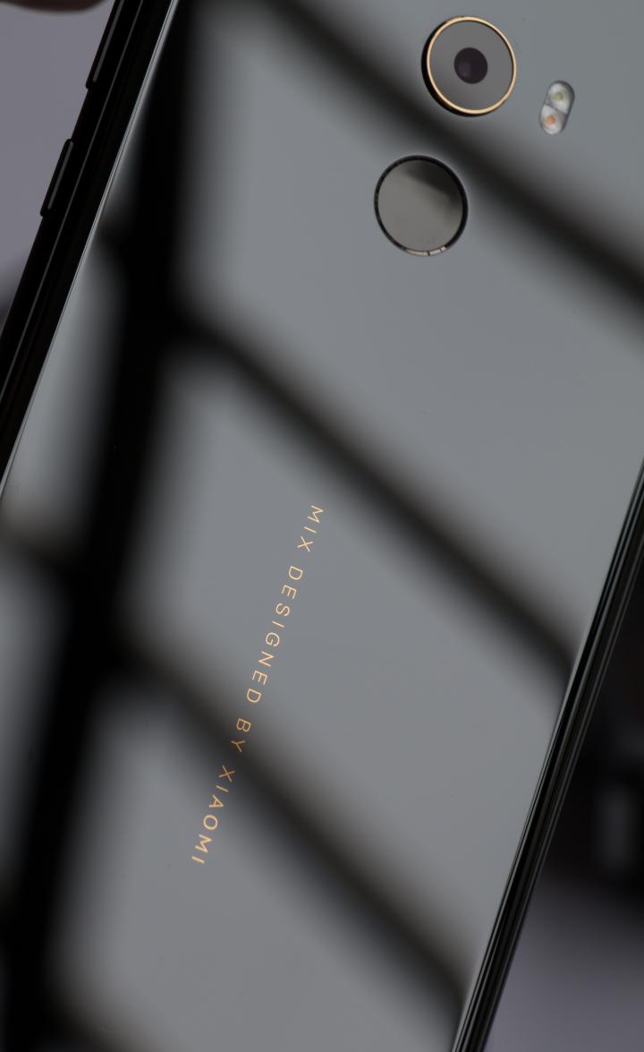 小米mix2全面屏,来自未来的手机