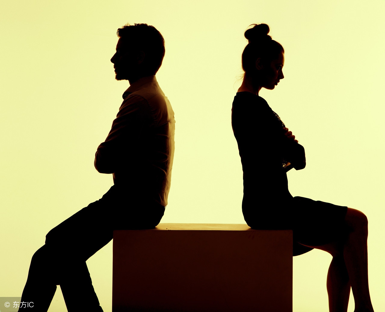 起诉婚外情需要什么证据,离婚律师会调查对方婚外情证据吗