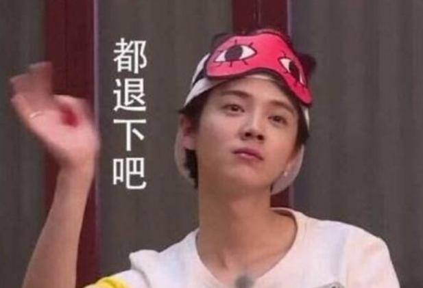 鹿晗花式起球,鹿晗花式足球技巧视频