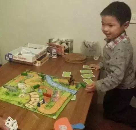 2到4岁小朋友的桌游,2-4岁儿童桌游