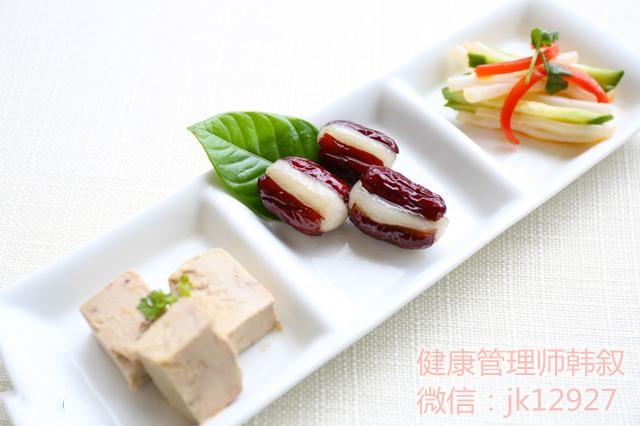 长在鼻子上的螨虫痘该不该挤掉,鼻子上长痘是螨虫引起的吗