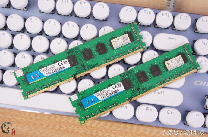 amd内存条和英特尔内存条区别,amd内存条跟普通内存条哪种速度快