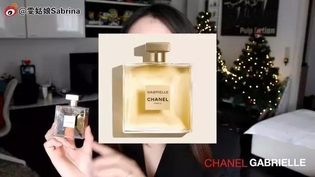 一月爱用：一本好书+一瓶香水+好吃的酸辣粉