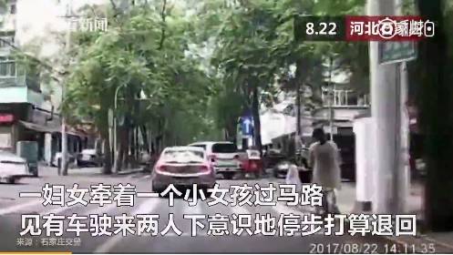 教孩子学会做人是父母重要的责任,父母要正确引导让孩子学会做人