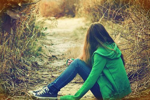 小姨子每天穿不同衣服,小姨子总住在自己家好吗